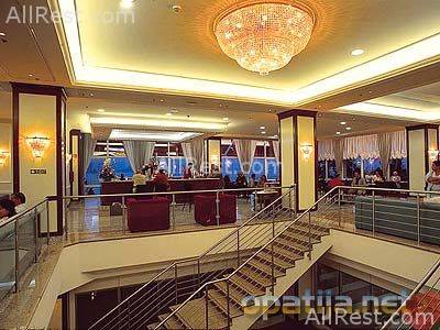 Ambassador Hotel 12